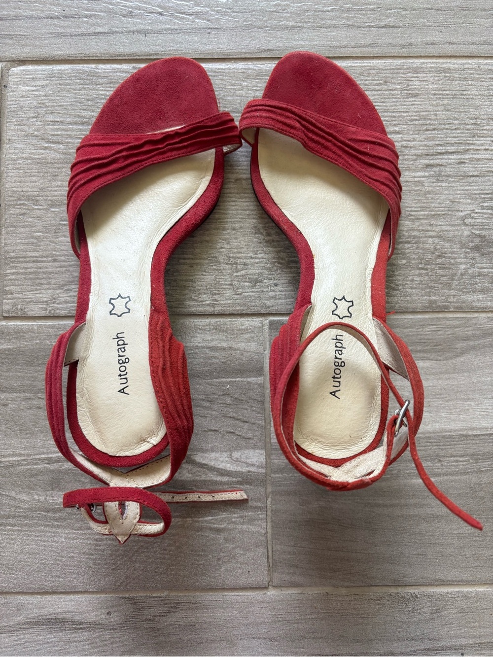 Autograph Women's Red Suede Slingback Sandals Size 5.5 - Picture 2 of 5